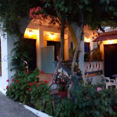 Apartmán Alexandra Sofia Stafylos Exteriér fotografie