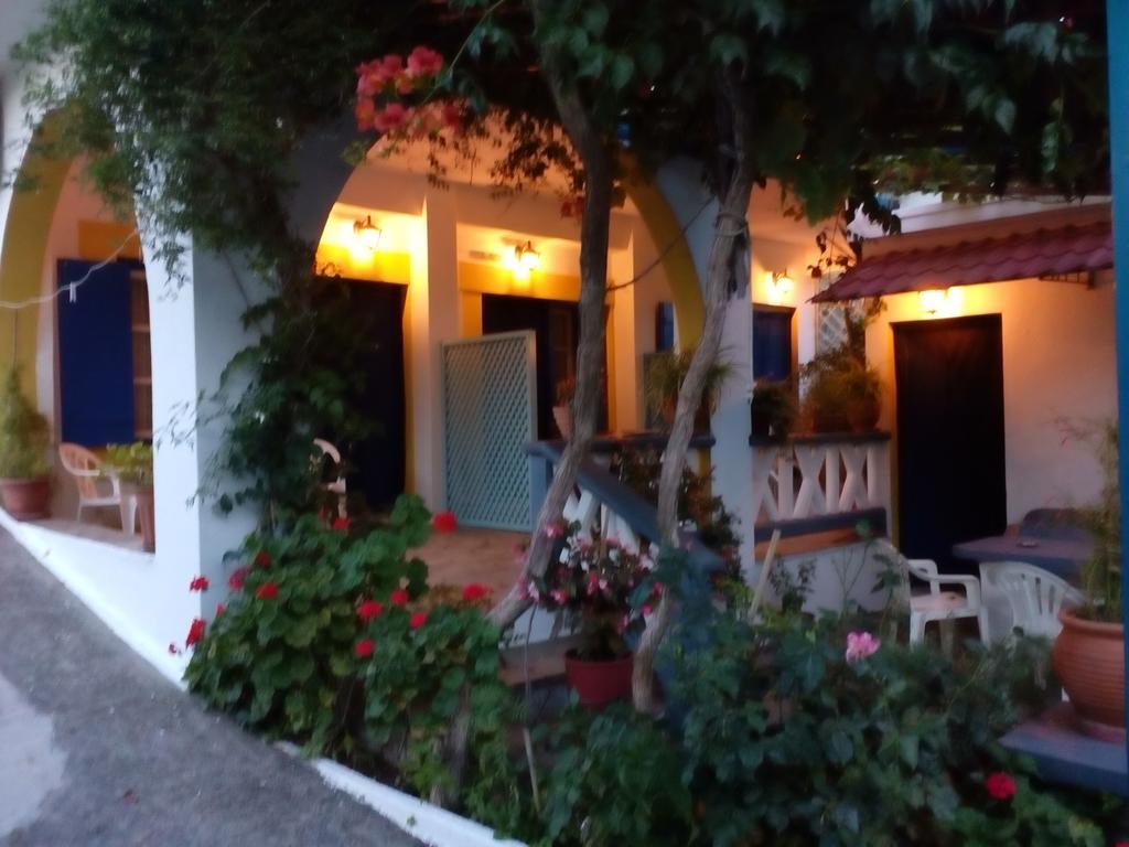 Apartmán Alexandra Sofia Stafylos Exteriér fotografie